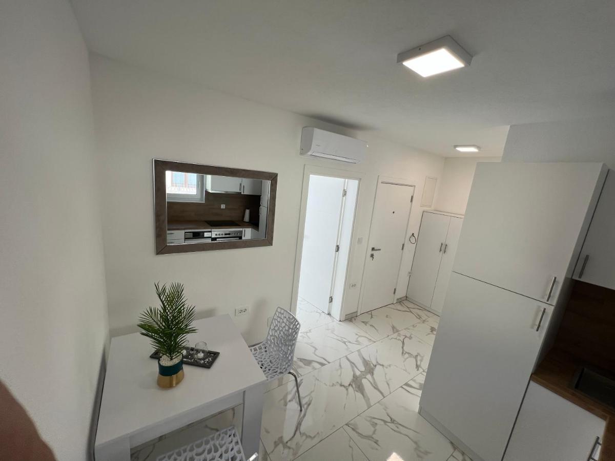 Deluxe Apartment Задар Екстериор снимка